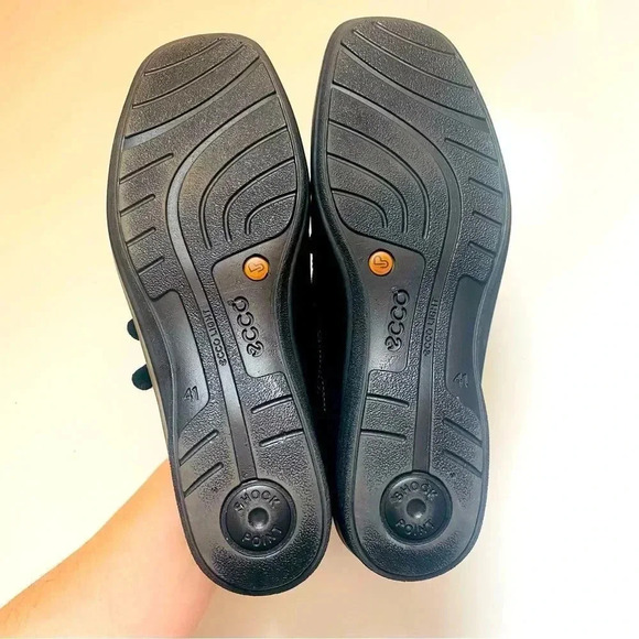 Ecco Shade 3 Strap Velcro Leather Shoes - Picture 8 of 8